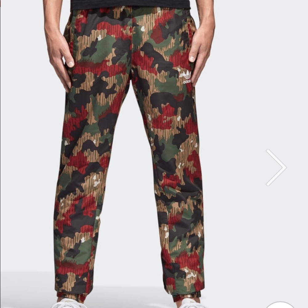 PHARRELL WILLIAMS HU HIKING CAMO PANT